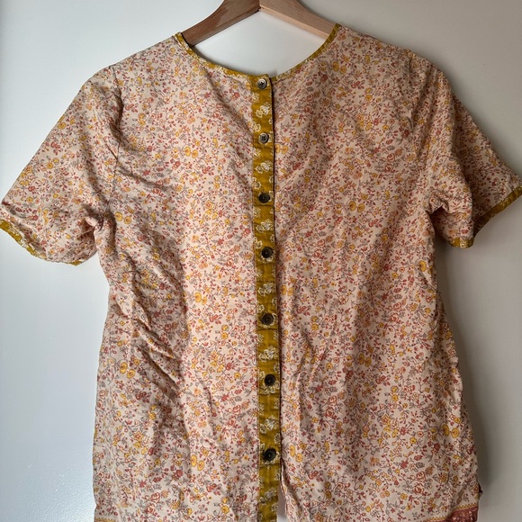 Madewell Floral Blouse with Yellow Pocket - Picture 2 of 2